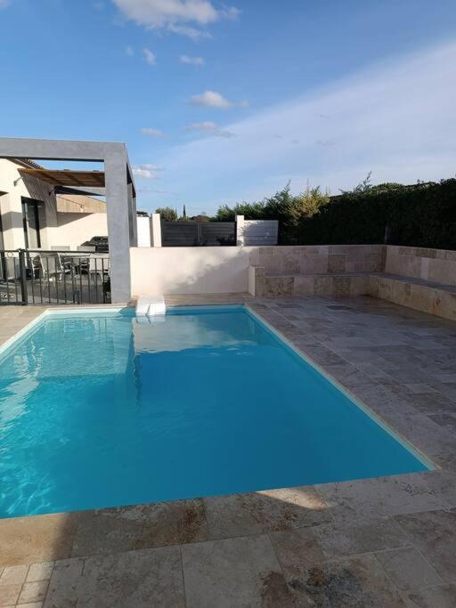 Charmant Studio Avec Piscine Villemoustaussou Buitenkant foto